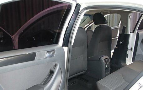 Volkswagen Jetta VI, 2014 год, 949 000 рублей, 6 фотография