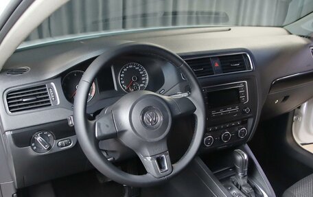 Volkswagen Jetta VI, 2014 год, 949 000 рублей, 8 фотография
