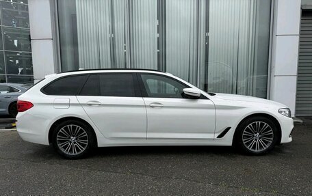 BMW 5 серия, 2018 год, 2 650 000 рублей, 5 фотография