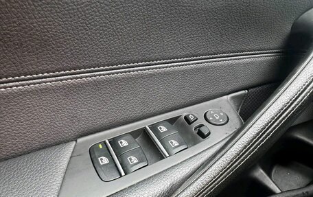 BMW 5 серия, 2018 год, 2 650 000 рублей, 14 фотография