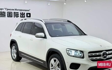 Mercedes-Benz GLB, 2022 год, 2 140 000 рублей, 3 фотография