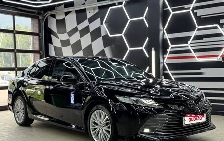 Toyota Camry, 2020 год, 2 600 000 рублей, 1 фотография