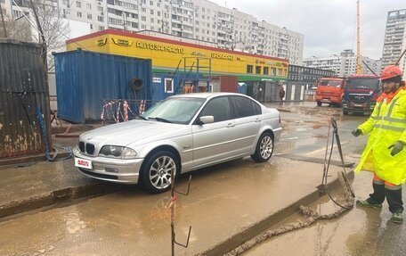 BMW 3 серия, 2001 год, 425 000 рублей, 2 фотография