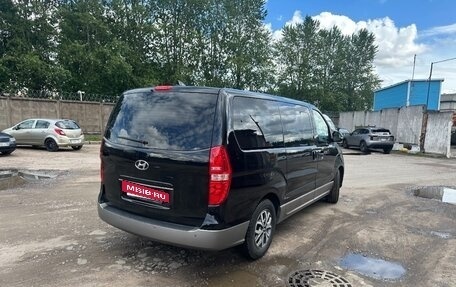 Hyundai H-1 II рестайлинг, 2019 год, 2 320 000 рублей, 5 фотография
