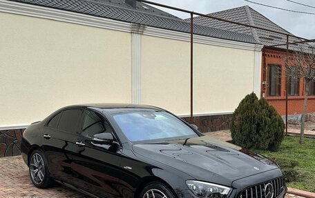 Mercedes-Benz E-Класс, 2021 год, 5 500 000 рублей, 3 фотография