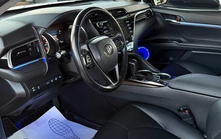 Toyota Camry, 2019 год, 2 999 000 рублей, 7 фотография