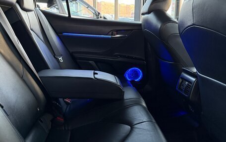 Toyota Camry, 2019 год, 2 999 000 рублей, 14 фотография