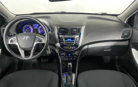 Hyundai Solaris II рестайлинг, 2016 год, 1 329 000 рублей, 13 фотография