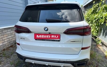 BMW X5, 2021 год, 7 750 000 рублей, 2 фотография