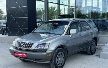 Lexus RX IV рестайлинг, 2001 год, 830 000 рублей, 1 фотография
