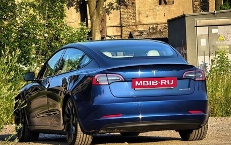 Tesla Model 3 I, 2021 год, 3 800 000 рублей, 8 фотография