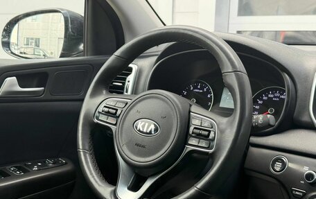 KIA Sportage IV рестайлинг, 2018 год, 2 107 000 рублей, 14 фотография