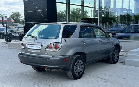 Lexus RX IV рестайлинг, 2001 год, 830 000 рублей, 8 фотография
