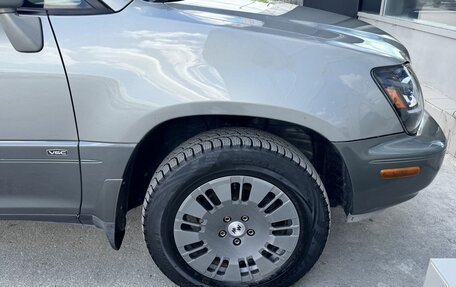 Lexus RX IV рестайлинг, 2001 год, 830 000 рублей, 20 фотография