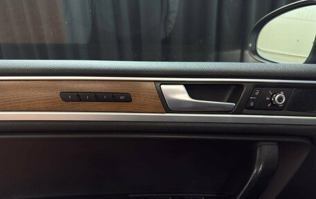 Volkswagen Touareg III, 2014 год, 2 076 000 рублей, 18 фотография