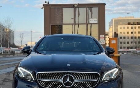 Mercedes-Benz E-Класс, 2017 год, 4 200 000 рублей, 1 фотография