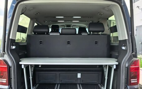 Volkswagen Multivan T6 рестайлинг, 2020 год, 6 500 000 рублей, 6 фотография