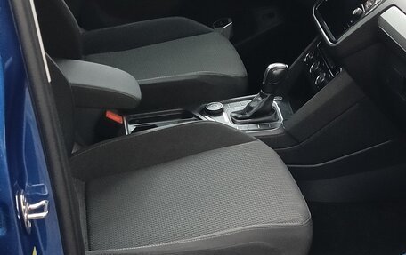 Volkswagen Tiguan II, 2019 год, 2 450 000 рублей, 7 фотография