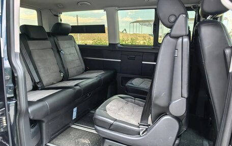 Volkswagen Multivan T6 рестайлинг, 2020 год, 6 500 000 рублей, 7 фотография