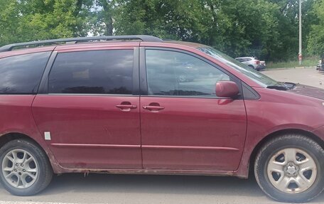 Toyota Sienna II рестайлинг, 2005 год, 1 150 000 рублей, 4 фотография