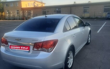 Chevrolet Cruze II, 2011 год, 600 000 рублей, 6 фотография