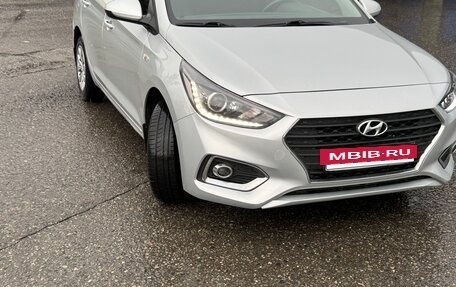 Hyundai Solaris II рестайлинг, 2018 год, 1 250 000 рублей, 2 фотография