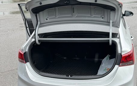 Hyundai Solaris II рестайлинг, 2018 год, 1 250 000 рублей, 11 фотография