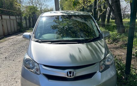 Honda Freed I, 2010 год, 1 080 000 рублей, 2 фотография