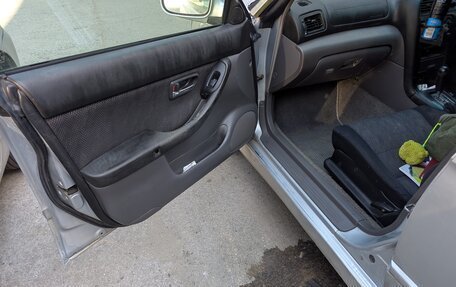 Subaru Legacy III, 2001 год, 390 000 рублей, 4 фотография