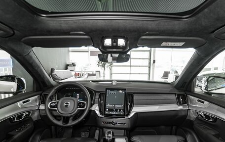Volvo XC90 II рестайлинг, 2025 год, 11 300 000 рублей, 10 фотография