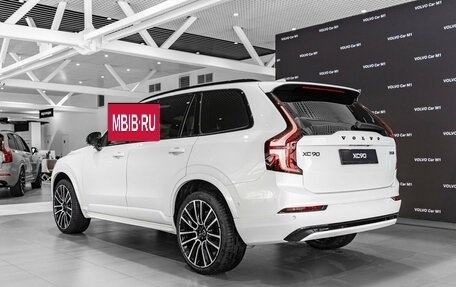 Volvo XC90 II рестайлинг, 2025 год, 11 300 000 рублей, 7 фотография
