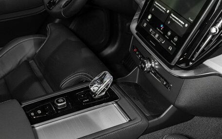 Volvo XC90 II рестайлинг, 2025 год, 11 300 000 рублей, 24 фотография