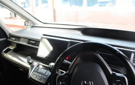 Honda Stepwgn IV, 2015 год, 1 795 000 рублей, 7 фотография