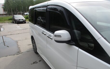 Honda Stepwgn IV, 2015 год, 1 795 000 рублей, 5 фотография