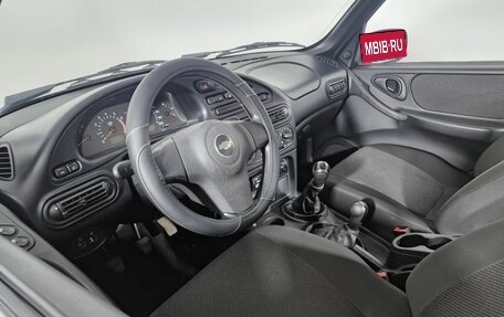 Chevrolet Niva I рестайлинг, 2011 год, 509 000 рублей, 14 фотография