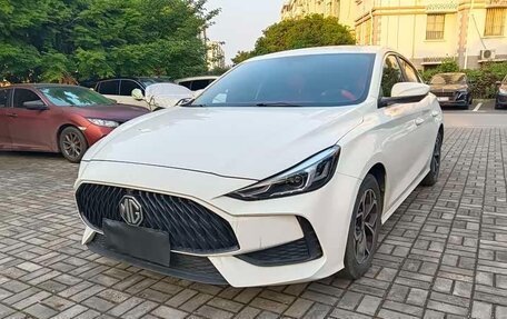 MG 5, 2021 год, 720 400 рублей, 2 фотография