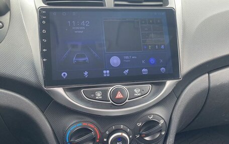 Hyundai Solaris II рестайлинг, 2012 год, 769 000 рублей, 8 фотография