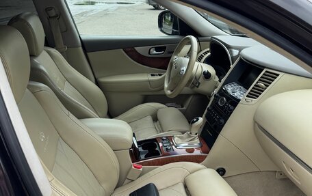 Infiniti FX II, 2012 год, 2 100 000 рублей, 7 фотография