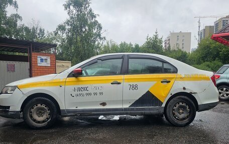 Skoda Rapid I, 2016 год, 305 000 рублей, 4 фотография