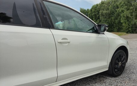Volkswagen Jetta VI, 2012 год, 999 999 рублей, 8 фотография