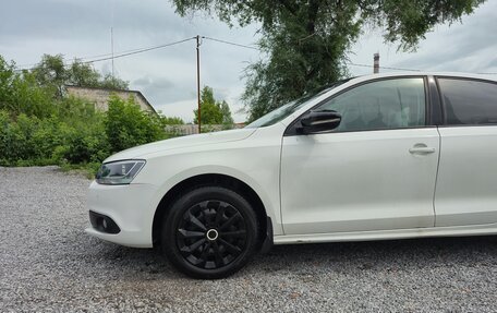 Volkswagen Jetta VI, 2012 год, 999 999 рублей, 3 фотография