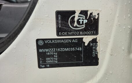 Volkswagen Jetta VI, 2012 год, 999 999 рублей, 10 фотография