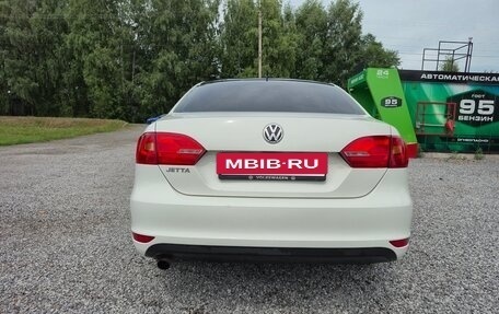 Volkswagen Jetta VI, 2012 год, 999 999 рублей, 6 фотография