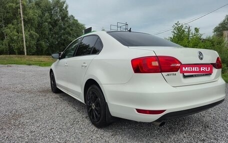 Volkswagen Jetta VI, 2012 год, 999 999 рублей, 5 фотография