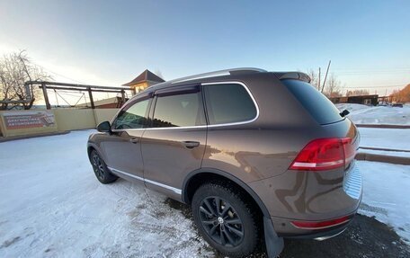 Volkswagen Touareg III, 2011 год, 1 650 000 рублей, 3 фотография