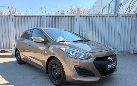 Hyundai i30 II рестайлинг, 2012 год, 920 000 рублей, 5 фотография