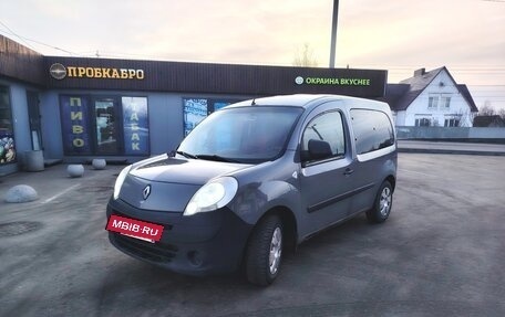 Renault Kangoo II рестайлинг, 2013 год, 680 000 рублей, 3 фотография