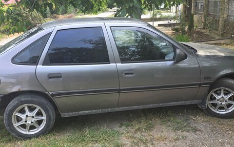 Opel Vectra A, 1991 год, 150 000 рублей, 2 фотография