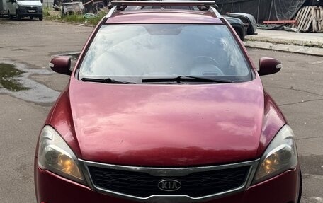 KIA cee'd I рестайлинг, 2010 год, 650 000 рублей, 2 фотография