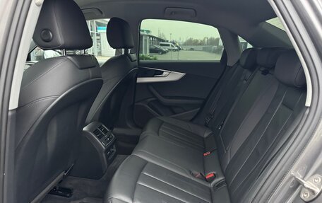 Audi A4, 2021 год, 3 000 000 рублей, 17 фотография